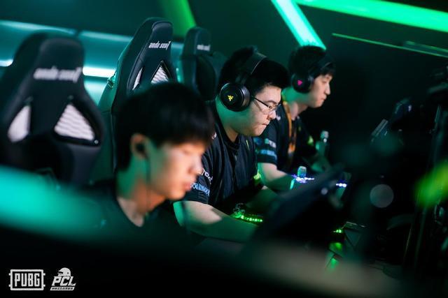 在德甲联赛 在德甲联赛