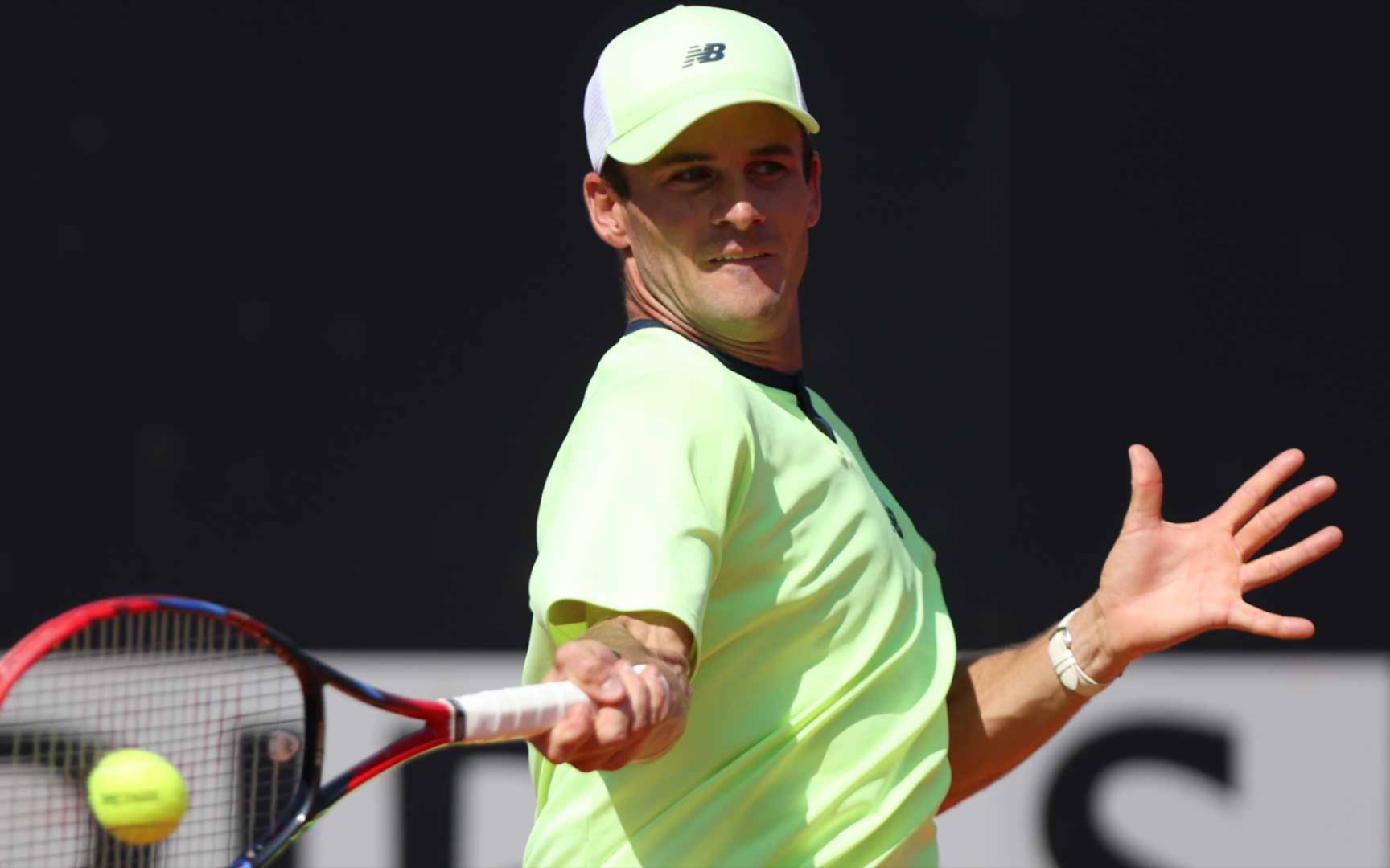 更是战术与 更是战术与